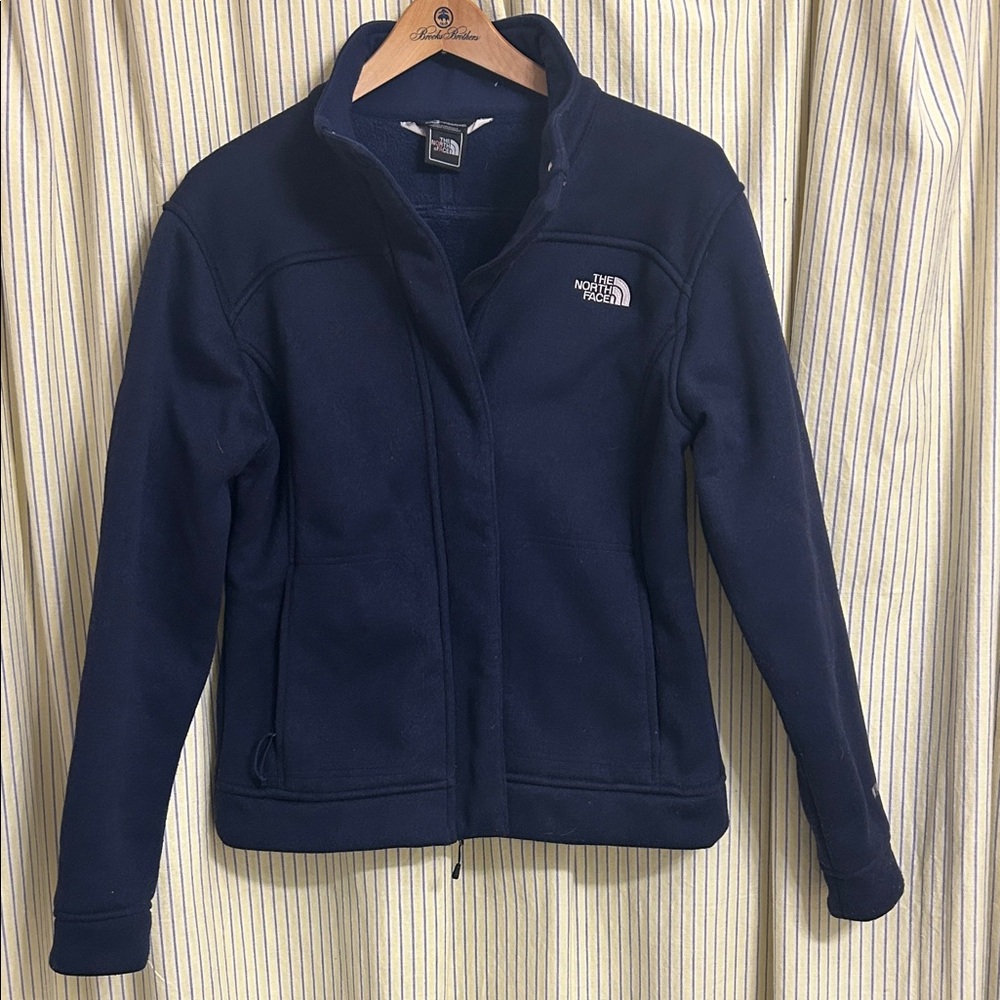The North Face Women's Navy windwall heavyweight technology Jacket